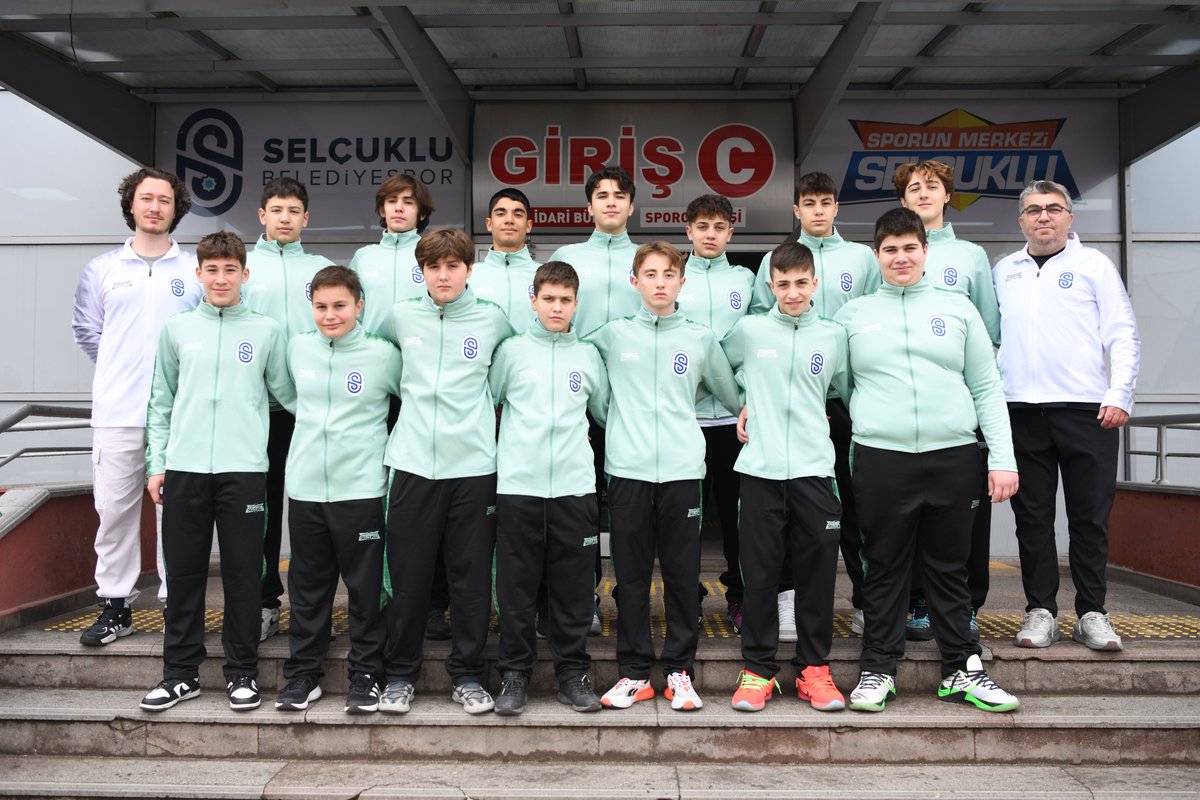 Başarılar Gençler 🤽‍♂️

Türkiye Sutopu Federasyonu U16 Erkekler Yarı Final Play-Off müsabakaları, 3-5 Nisan 2026 tarihleri arasında Bolu Olimpik Yüzme Havuzu’nda düzenlenecek.

Gruptan çıkarak Play-Off aşamasına yükselme başarısı gösteren Selçuklu Belediyespor Kulübü Sutopu