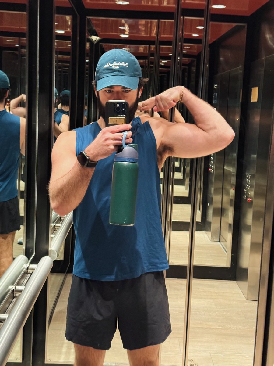 e2 cyrene owner tweet media