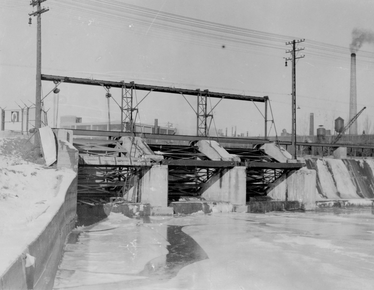 Lansing BWL tweet media