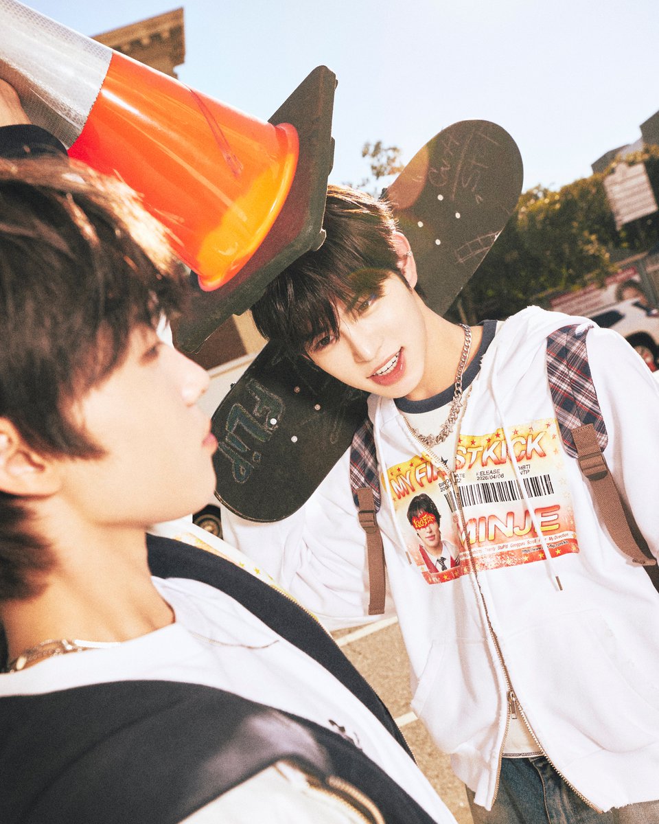 KickFlip tweet media