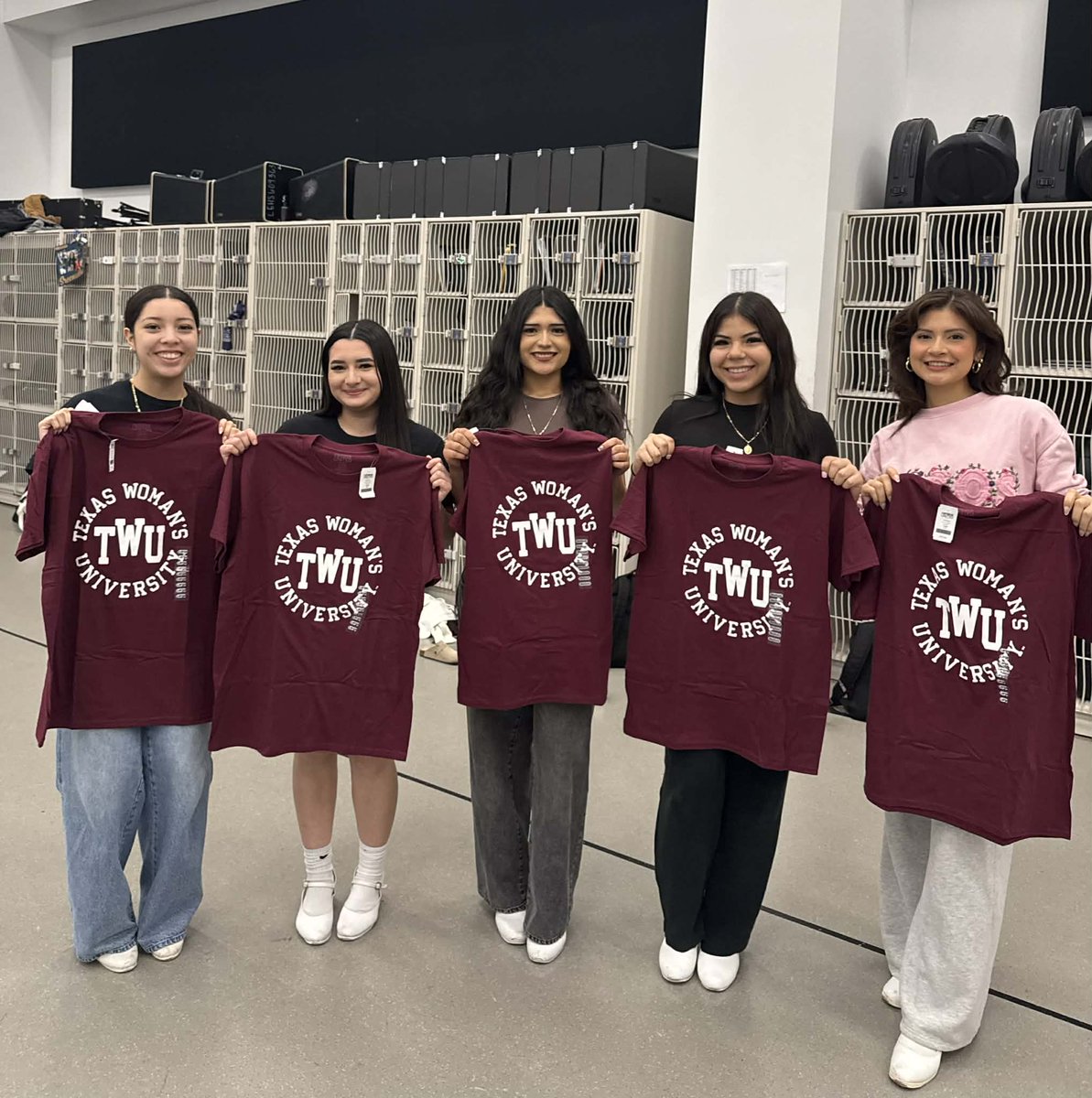 LEISD Fine Arts tweet media