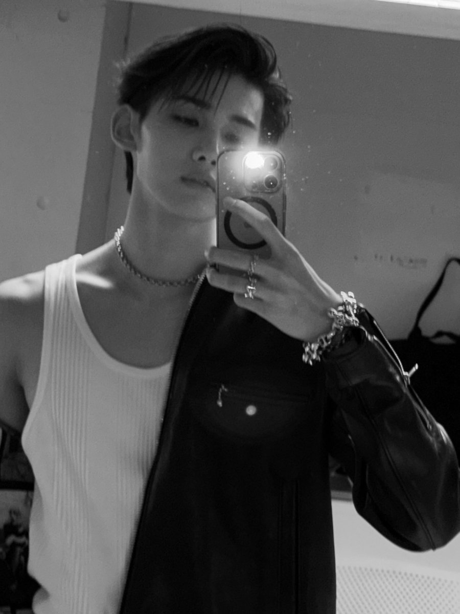 밥먹자 tweet media