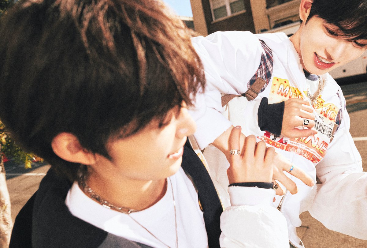 KickFlip tweet media