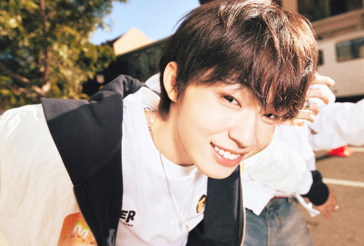 KickFlip tweet media