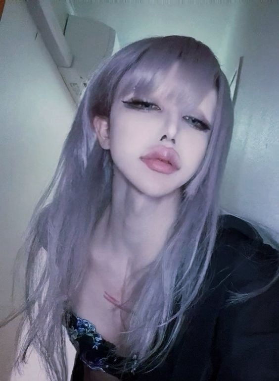 ( ´ㅅ`)；　ame tweet media