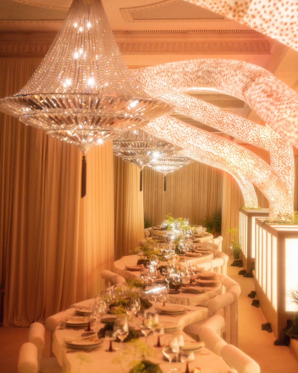 Art Basel tweet media