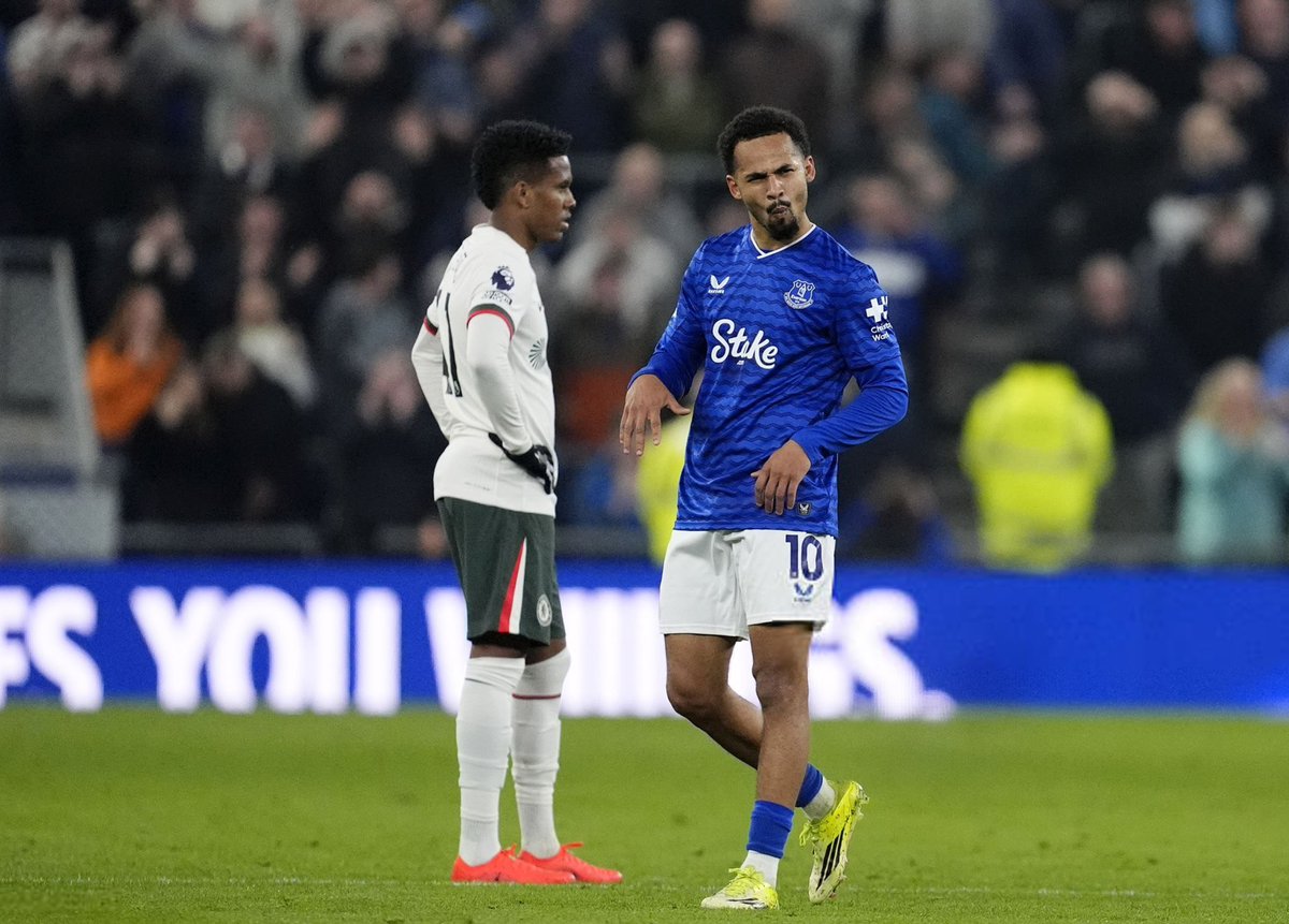 مـتـعـب 🏴 tweet media