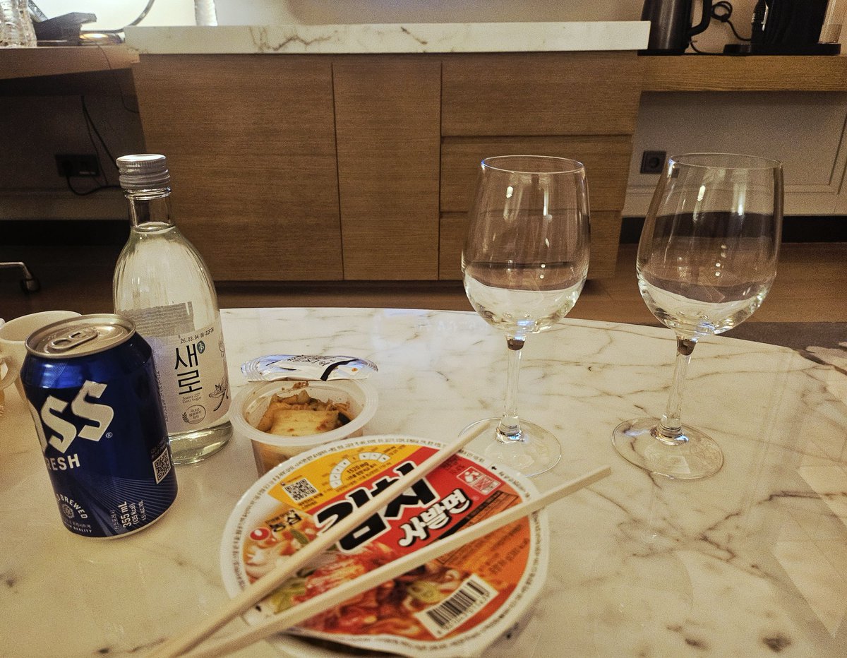 B❣️J COUPLE 💑 tweet media