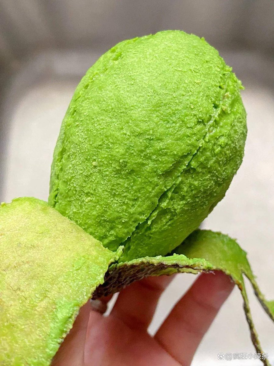 shail38's tweet photo. "Taste test alert!  Organic California avocados: Creamy texture, nutty flavor, zero blemishes. Perfect for toast, salads, or guac. #AvocadoLove #FreshProduce #FoodieFinds" https://t.co/cxyaASG7oV