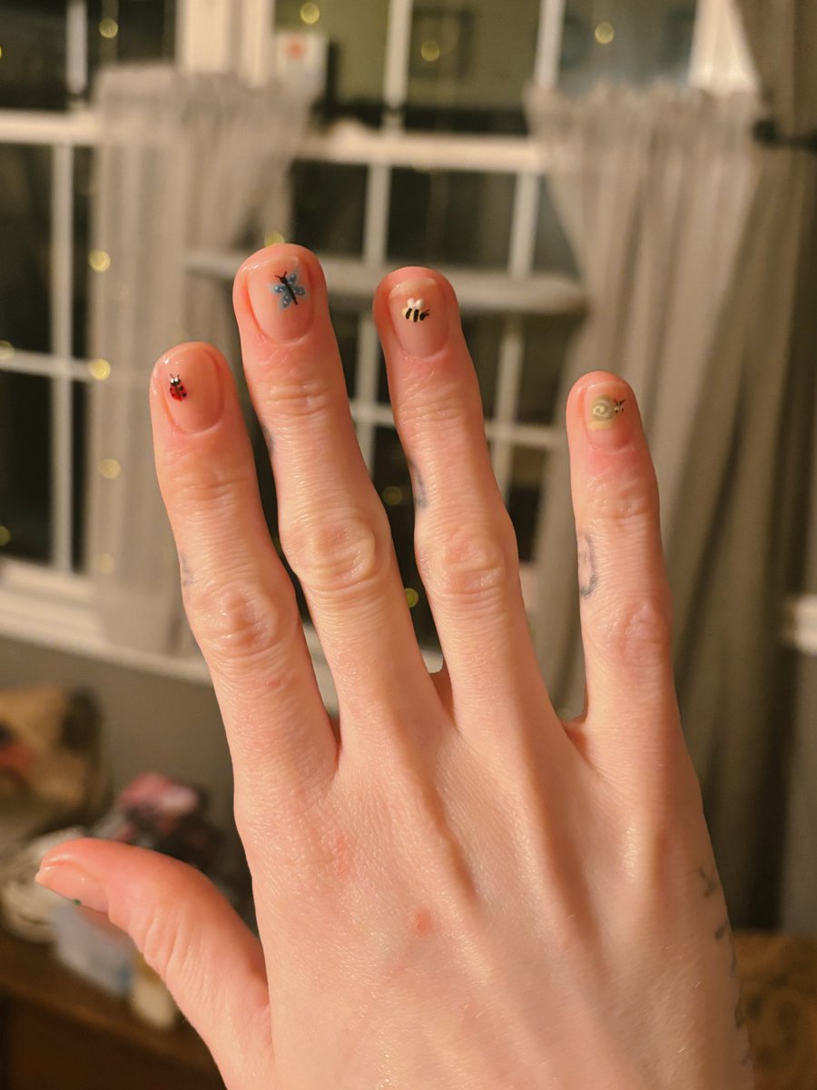 riann hale, alias ☘︎ tweet media