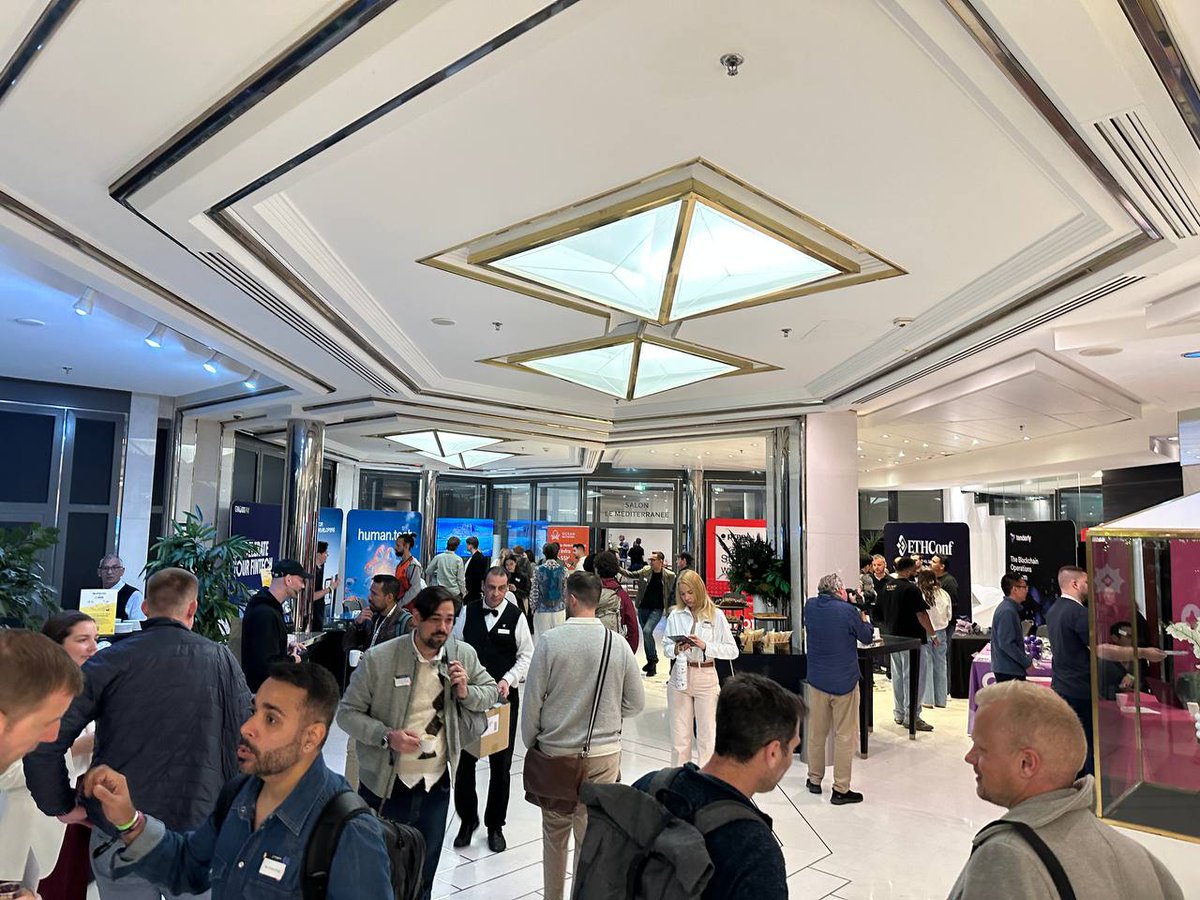 The Book of Ethereum 📘 tweet media