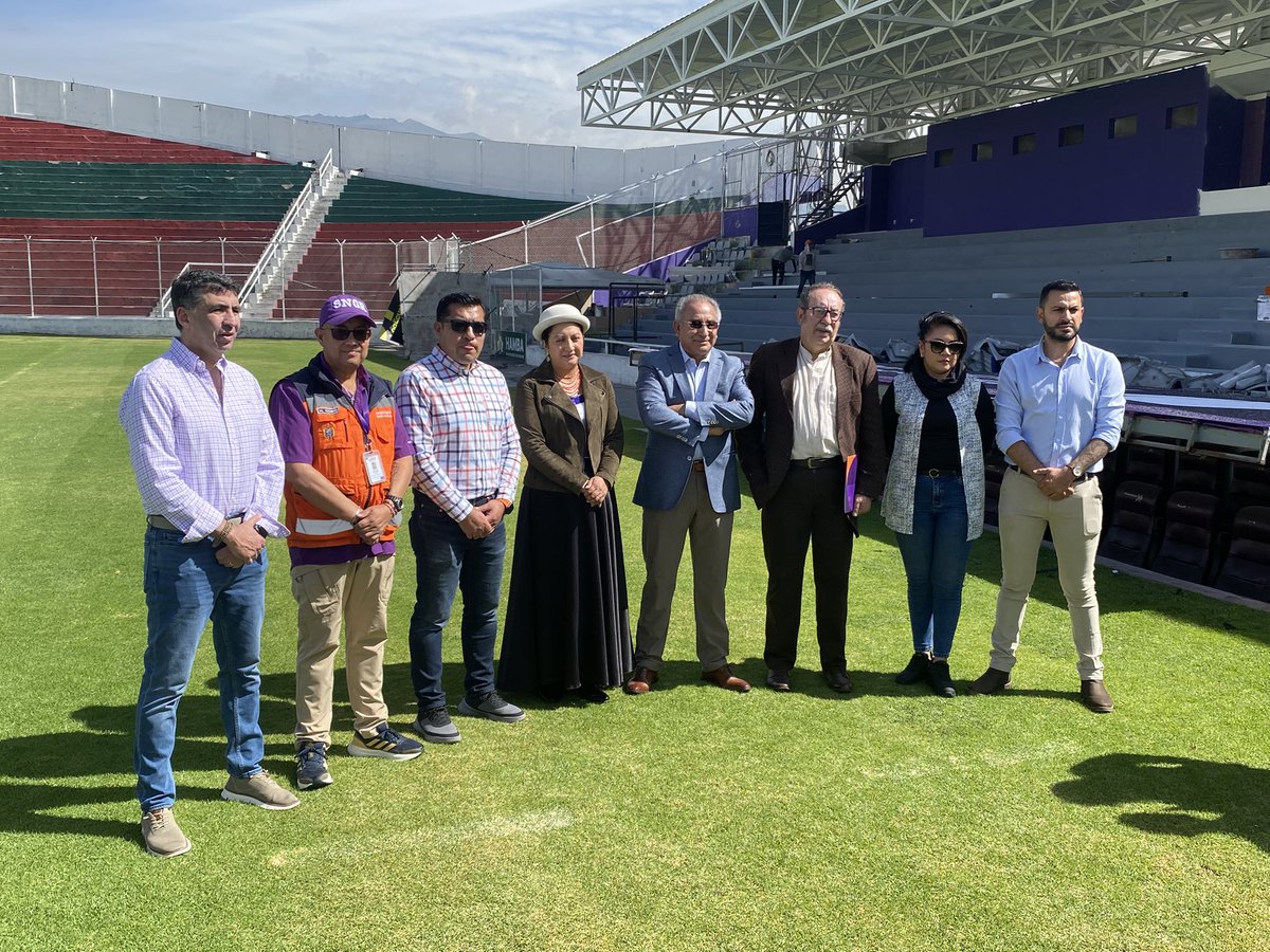 Nuevo aforo del estadio Universidad Indoamérica Bellavista 

13.869 personas