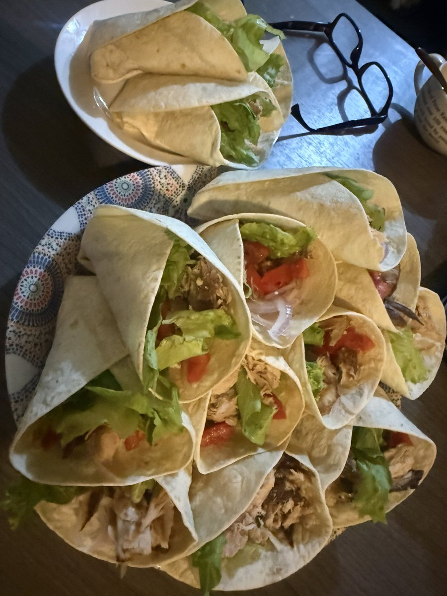 kamibayahi's tweet photo. マリ🇲🇱飯たち
カリカリ羊バーベキュー
再現してみたサバラップ
トルコ料理レストランのアダナケバブ美味しい https://t.co/DQJQpeveM1