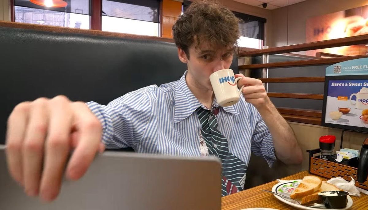 lady bird tweet media