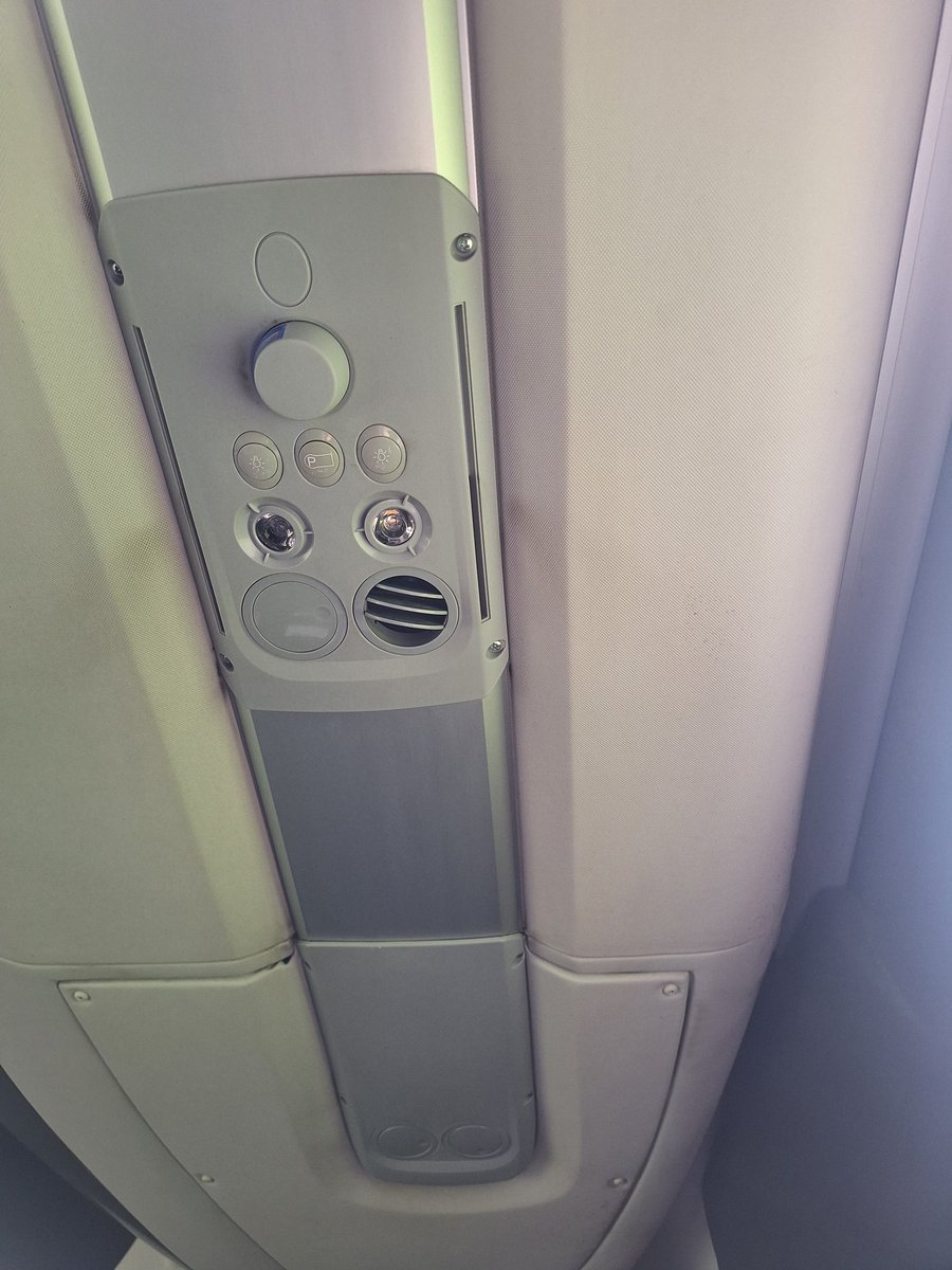 Ananá Fixx tweet media