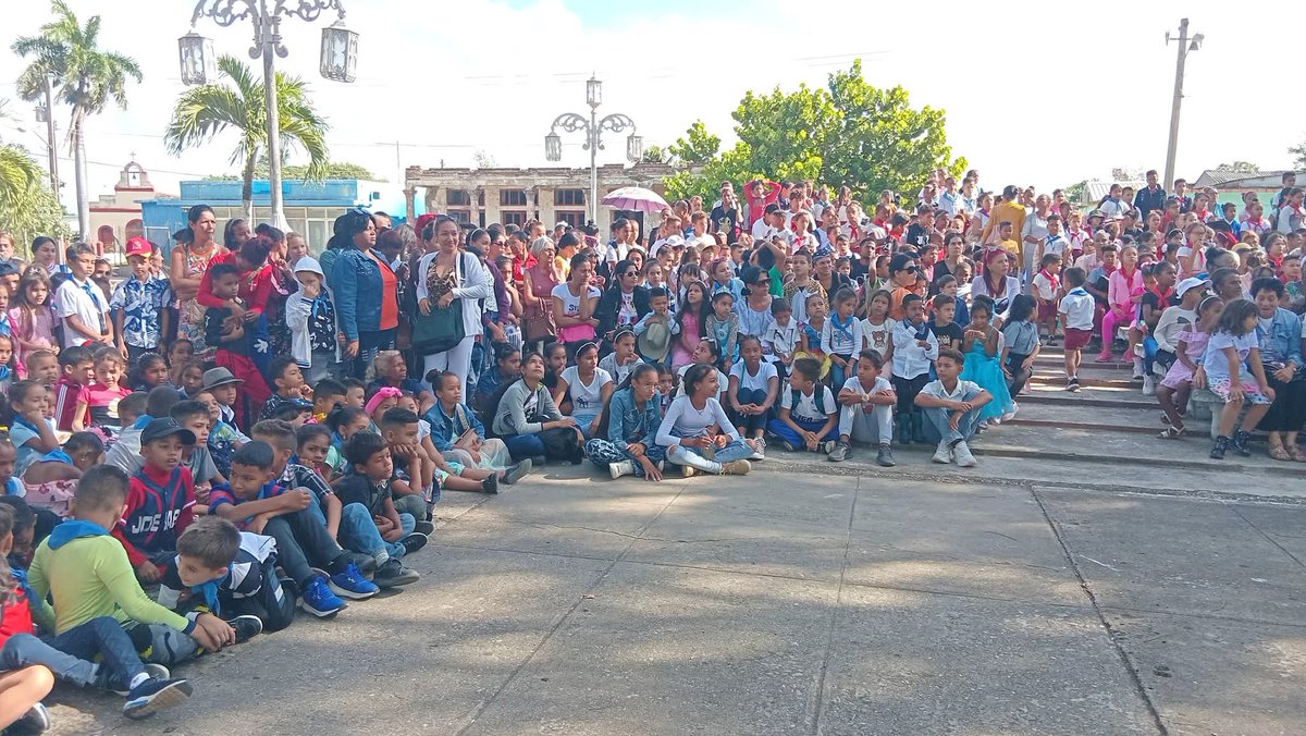 🇨🇺✨ La OPJM cumple años formando a las nuevas generaciones con los valores de José Martí y el ejemplo del Che. ¡Futuro y ternura para la Patria!
   #Jobabo #LasTunas #Cuba #MisManosPorCuba #DindeLateMiFuturo