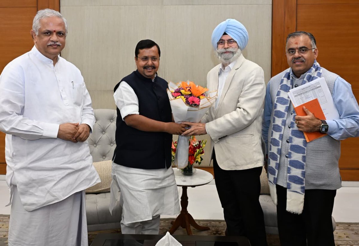 H S Phoolka tweet media