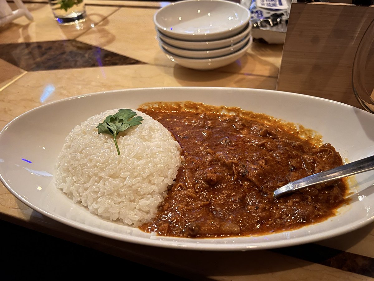 はにけん tweet media