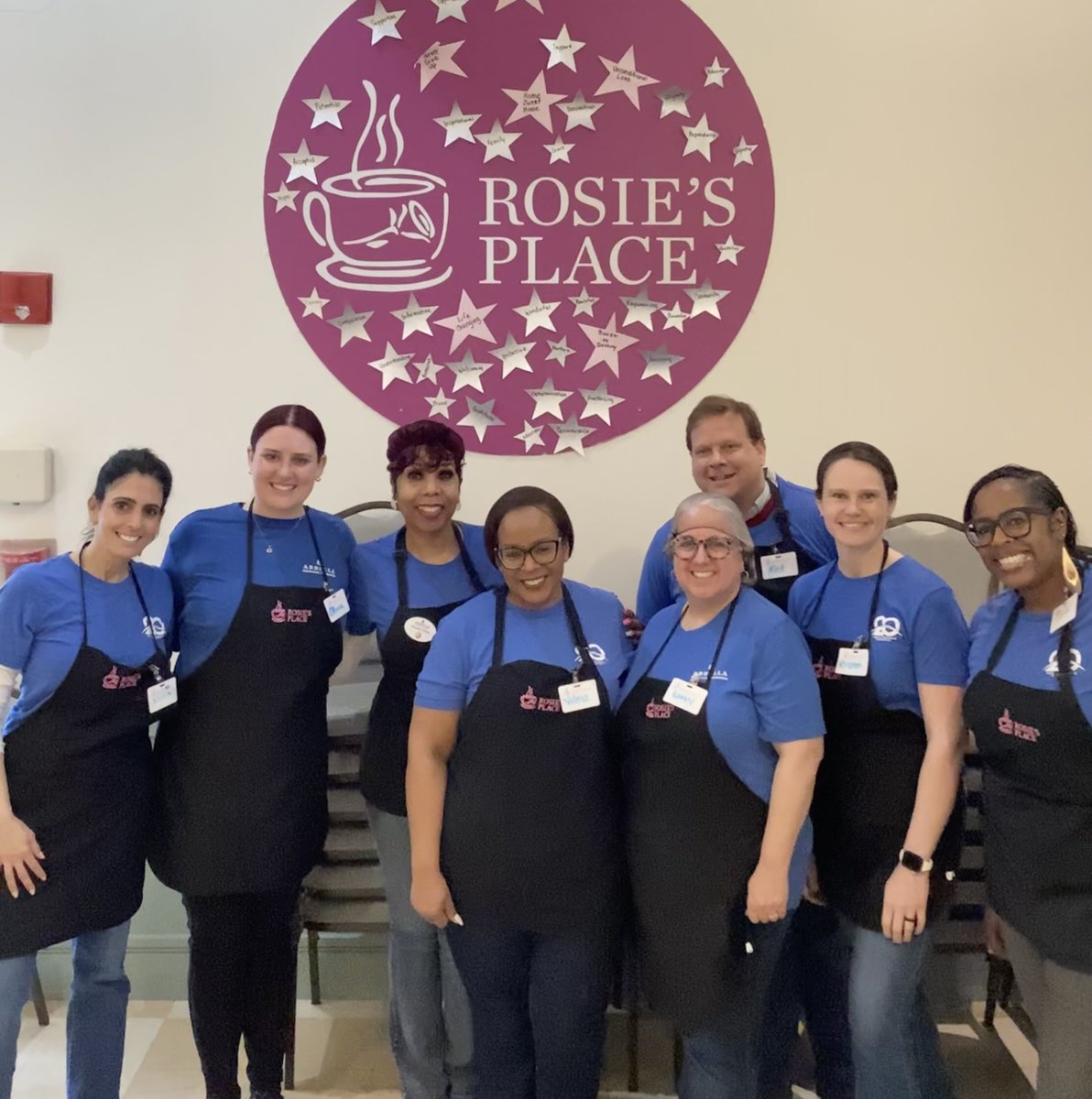 RosiesPlace's tweet image. A warm thank you to everyone who volunteered their time, donated items and supported Rosie's Place throughout the month of March! #volunteer #giveback #support
  
@AcuityMD
Ahold Delhaize USA Procurement 
@aewglobal
@ArbellaIns D&amp;amp;I Council