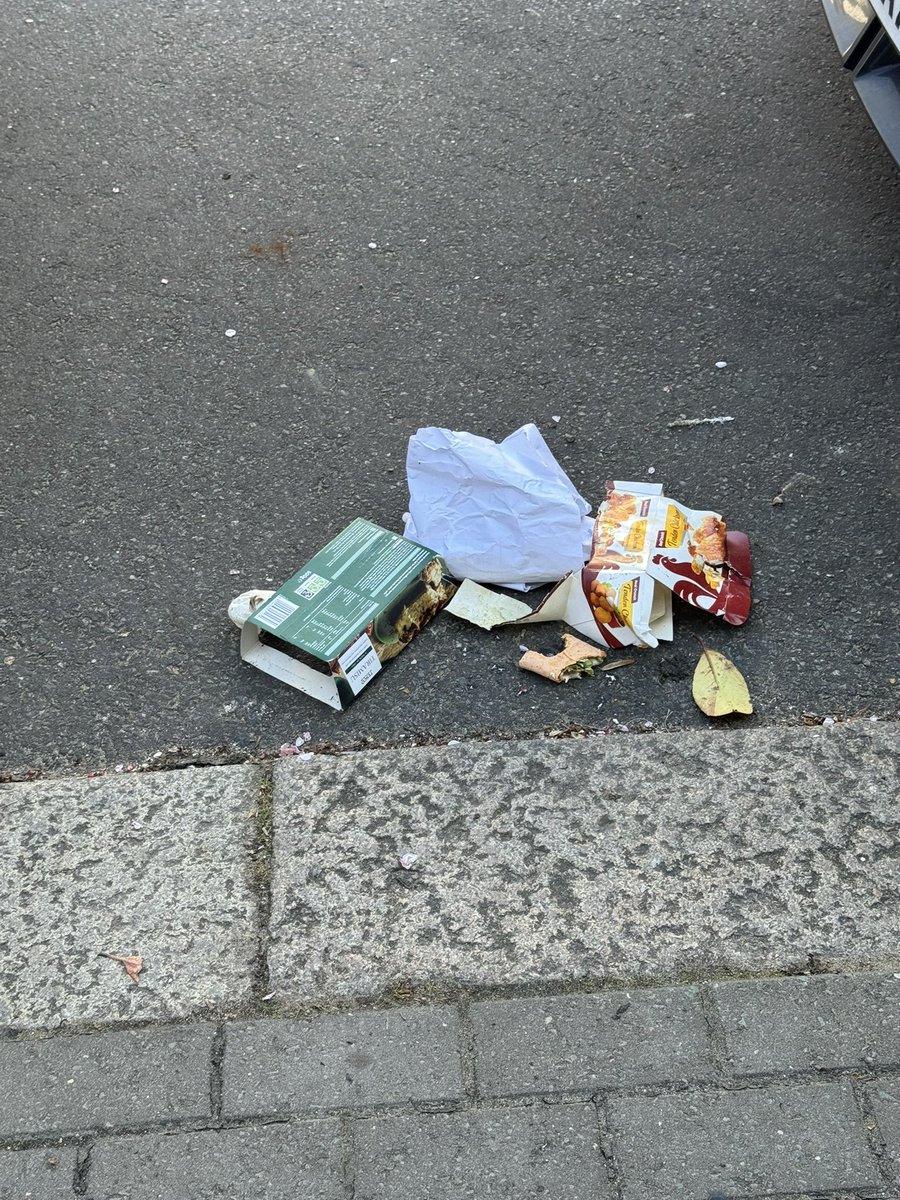 Tim Atkin tweet media