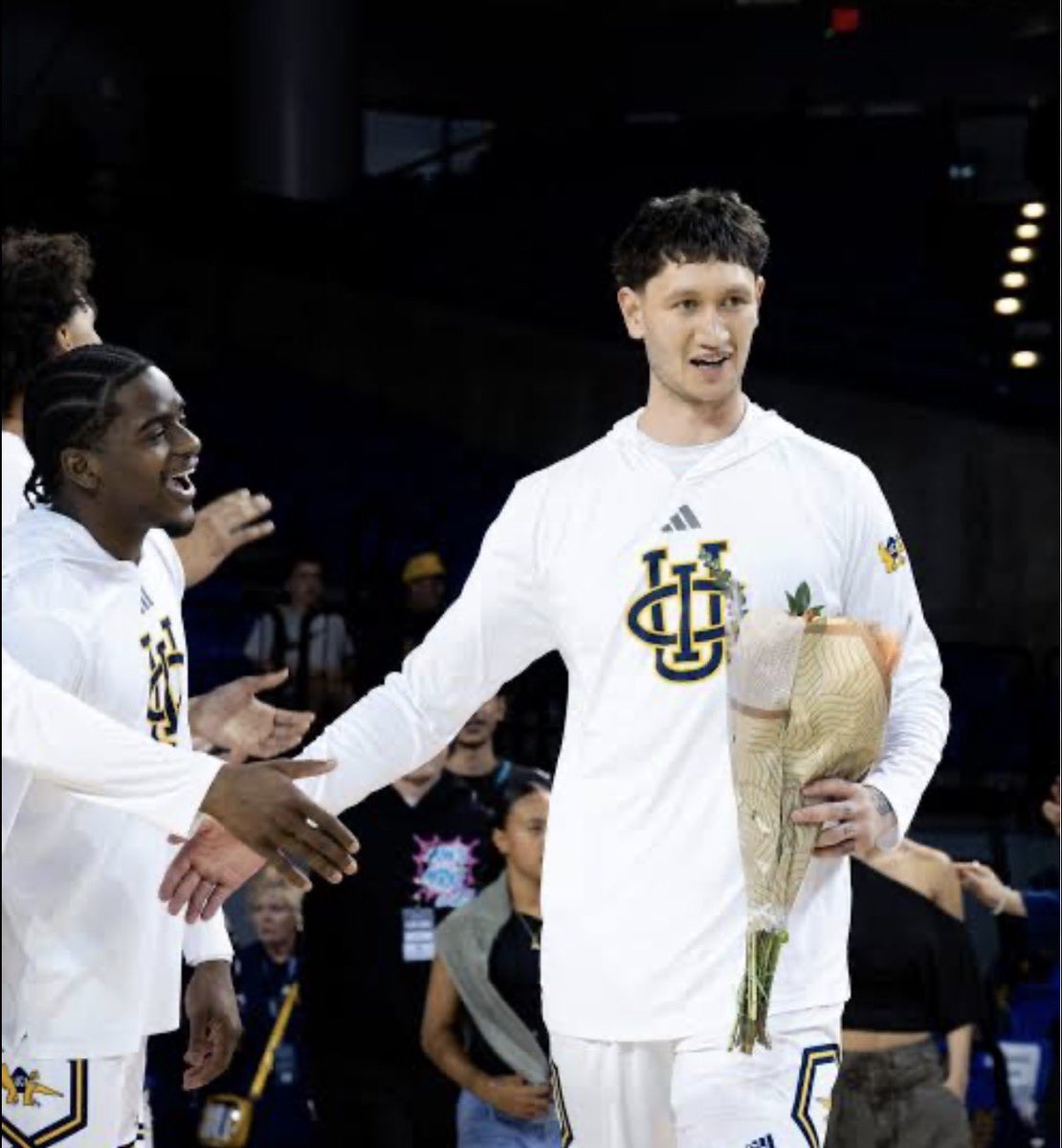 6’9” Wing/Big Akiva McBirney-Griffin (<a href="/UCImbb/">UCI Men's Basketball</a>) has entered the transfer portal. He is represented by Lighthouse sports. Source told @Kiwihoopers