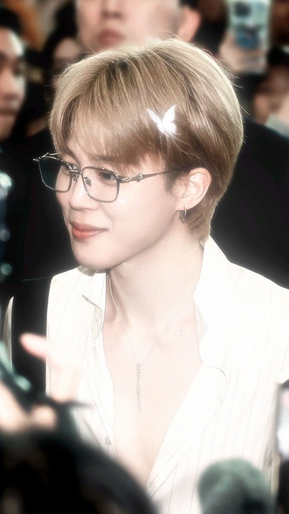 °˖✧◝ ι᥉ᥲbᥱᥣᥲ• °. ☆. * * 🪭 tweet media