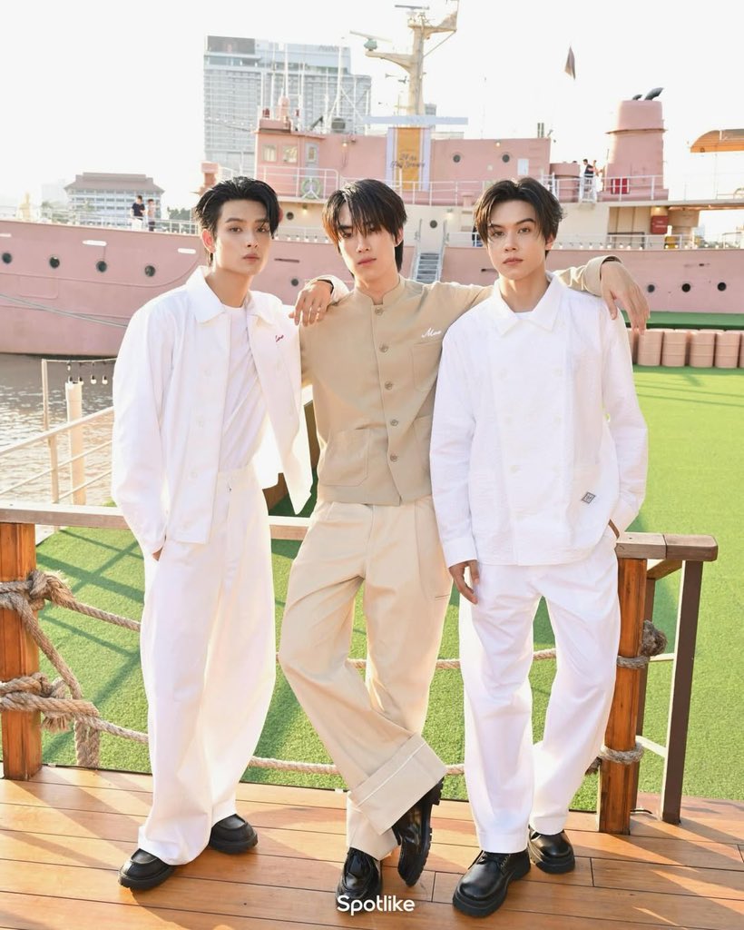 Khunpolkingdom tweet media