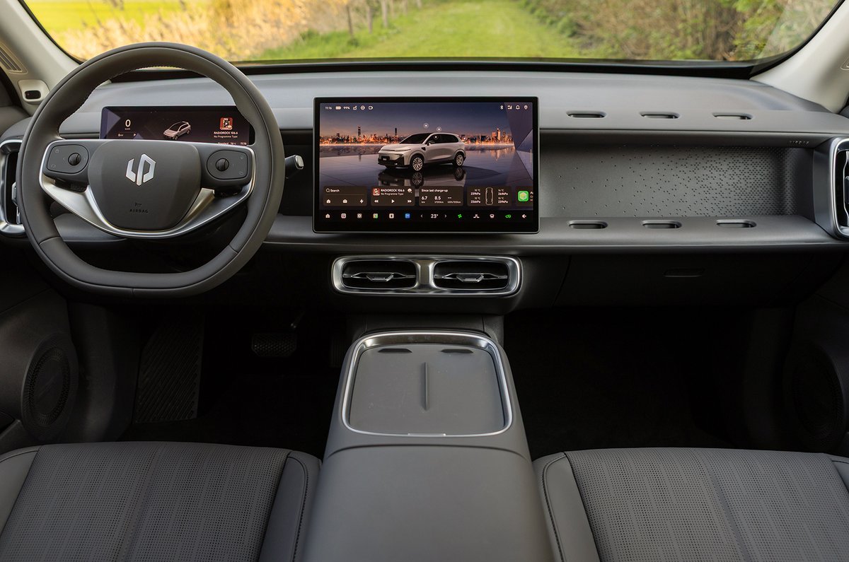 What Car? tweet media