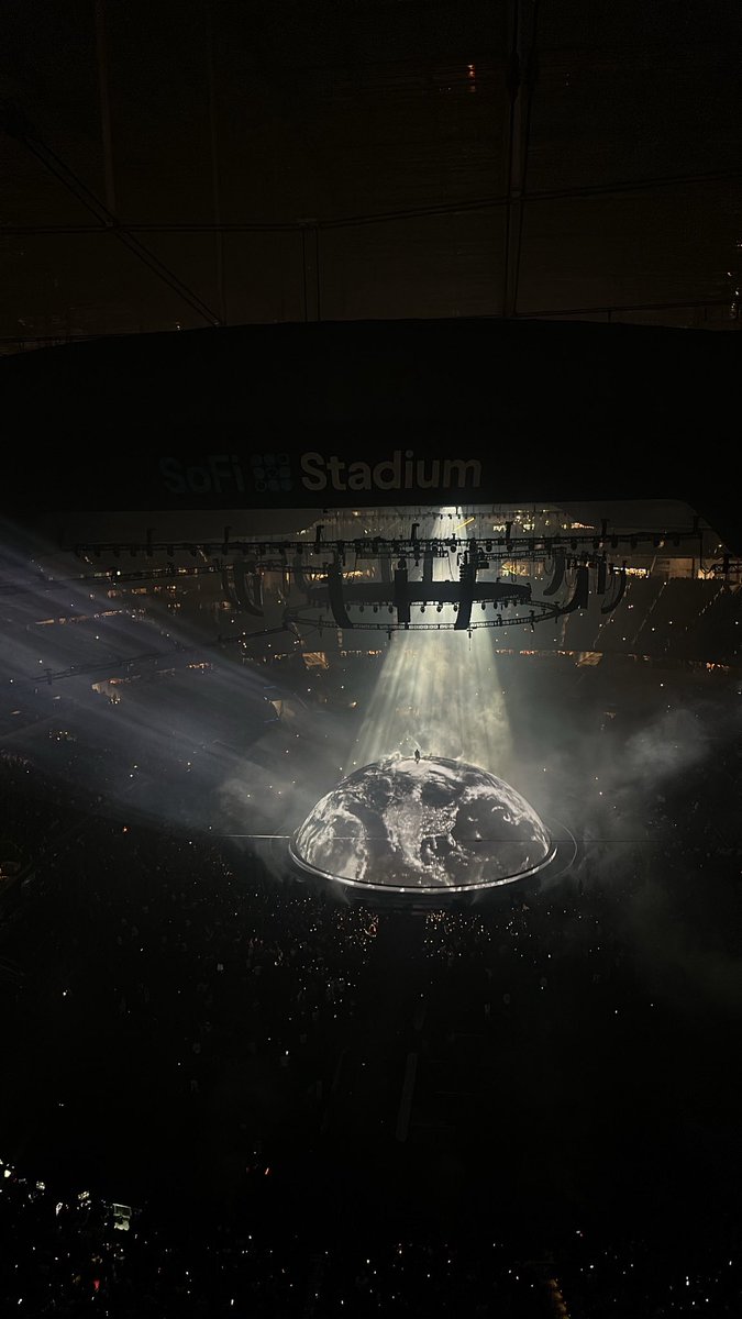 dabarbienicki tweet media