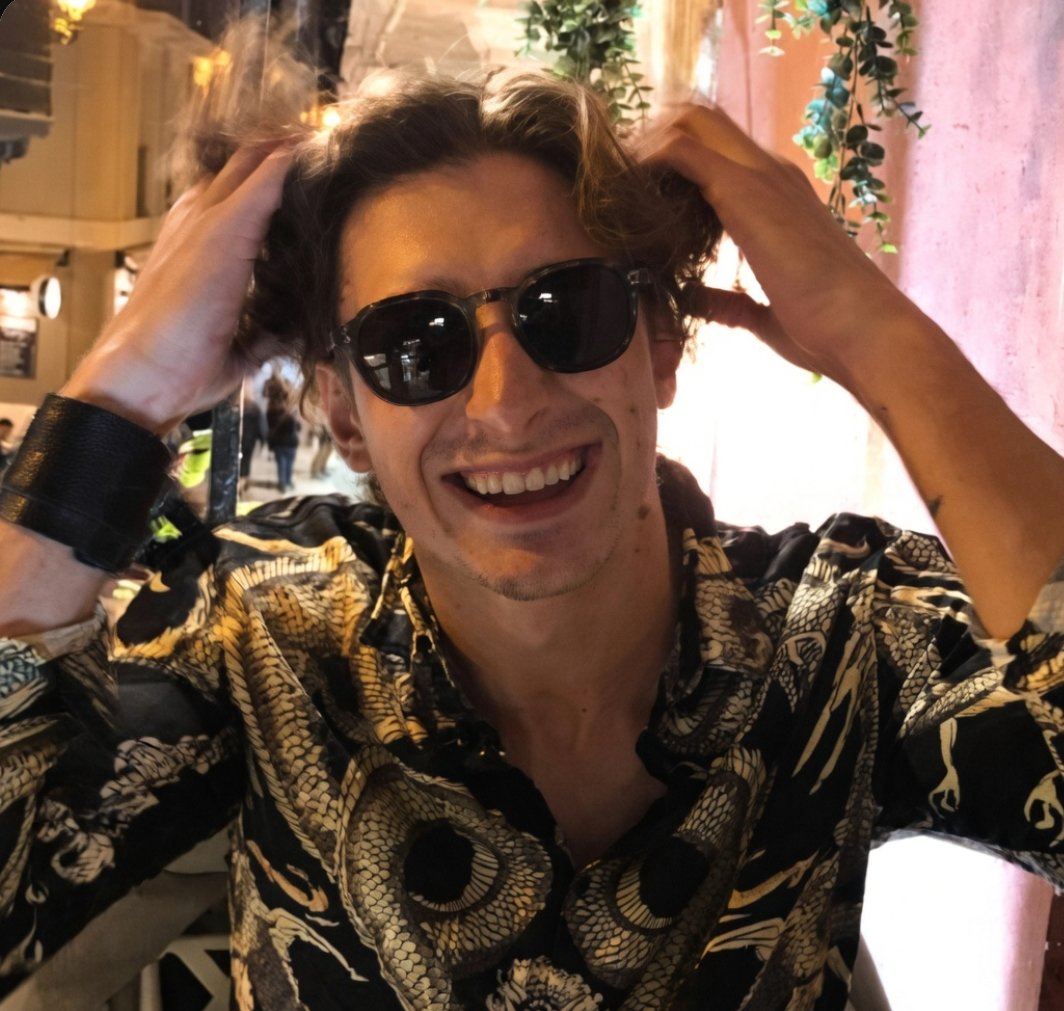 SnDMedia tweet media