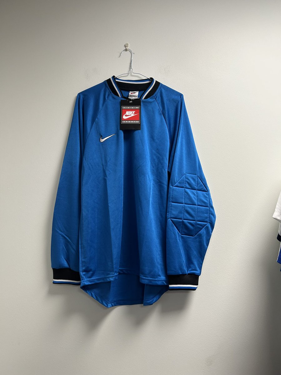 FootballshirtsJ tweet media