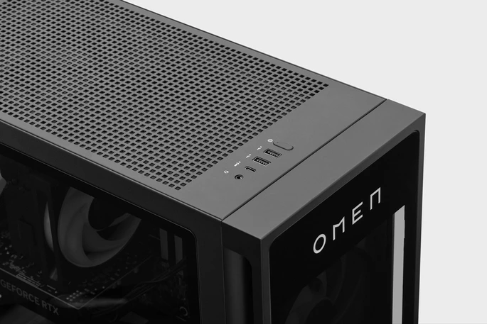 ArkTech_News's tweet image. HP Omen 35L GT16-0518nf AMD Ryzen 7 8700F RTX 5070 32Go RAM - 1To SSD Windows 11 Famille - Wi-Fi 6E RTL8852CE (2x2) - Bluetooth 5.3
à 1899€ au lieu de 2489€
tidd.ly/47Ryb55
#Darty #HighTech #Gaming #Streaming #Du30MarsAu19Avril2026 #BonsPlans