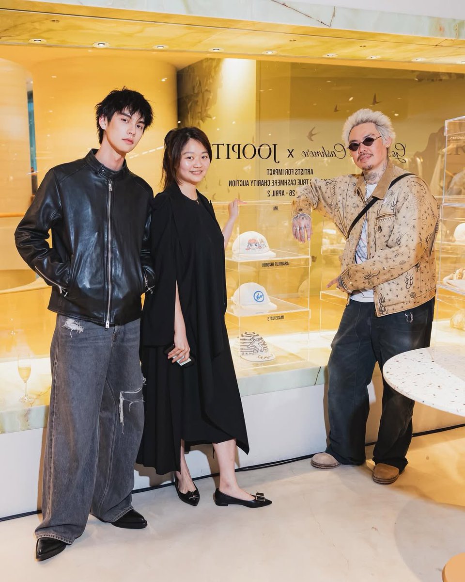 𝒑𝒓𝒆𝒆𝒎 𝒄. tweet media