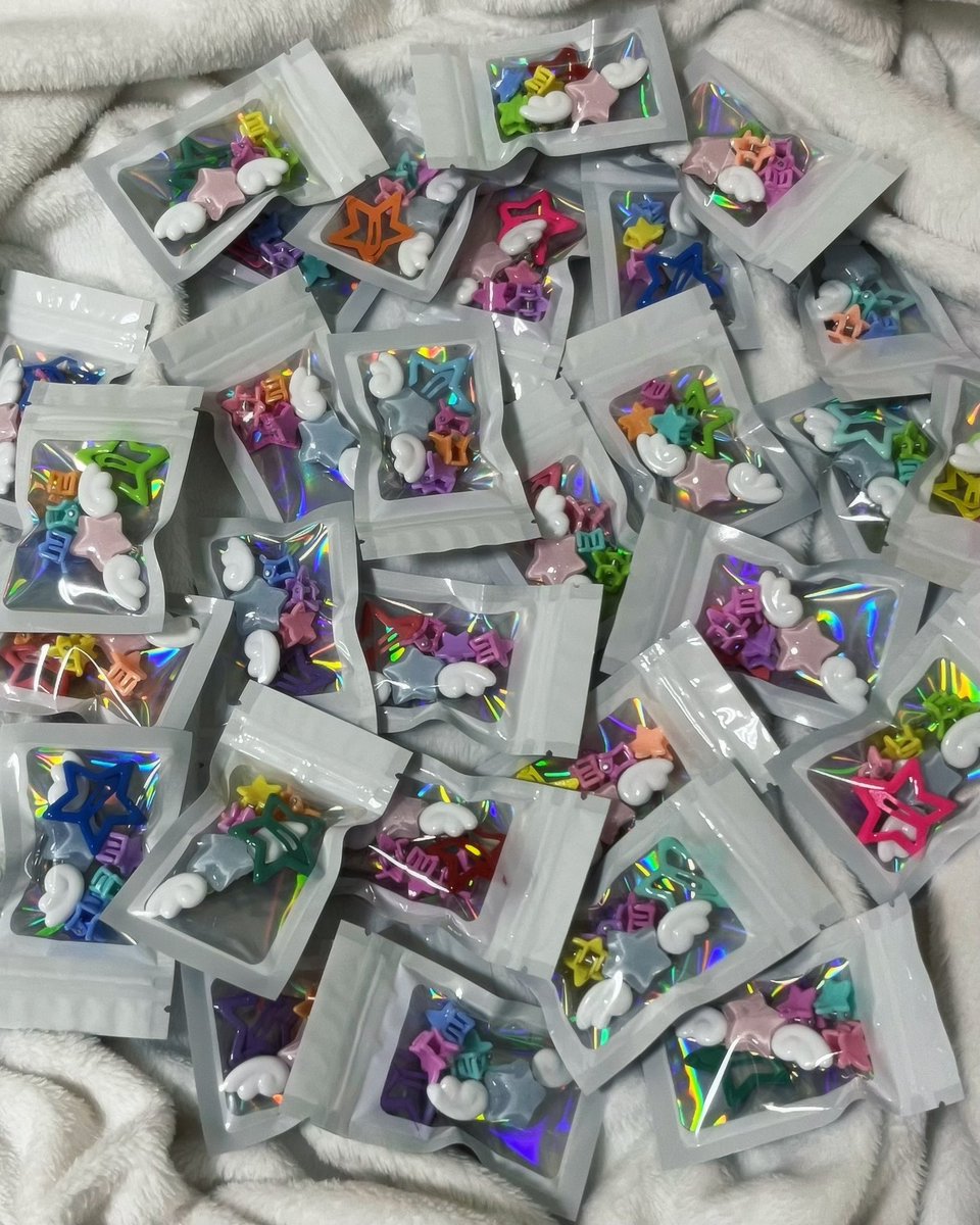 บลูบ๋อย tweet media