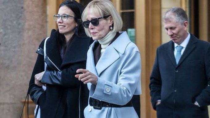 𝔉🅰𝒏 Karoline Leavitt tweet media