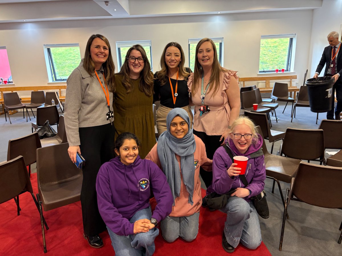 BishySteam's tweet photo. Saying goodbye to some great more great physics classes and our S6 pupils today! It’s been great 🫶 @bishyphysics @MissJHighton @MissCarlin_Phys https://t.co/xycLZoYvk8