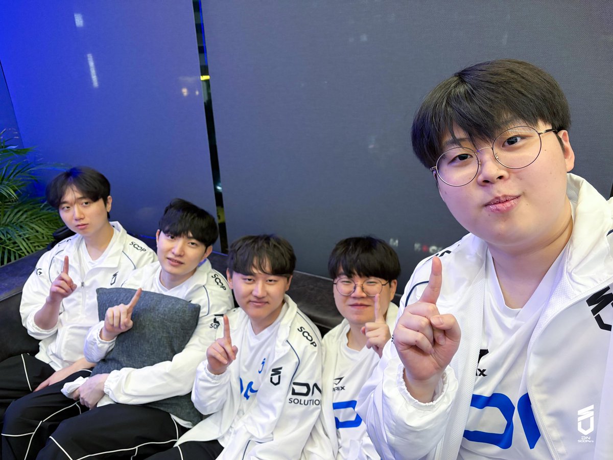 승리의 수퍼스📸

#STAYSHARP #DNS #DNSWIN