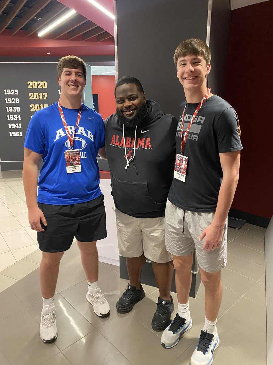 Tucker_Willis1's tweet photo. Great day with @AlabamaFTBL-  meeting the coaches & staff and seeing the facilities & campus. Excited to keep building the relationship and get back on campus! #RollTide

6’6.5” / 205 / 34 1/4” reach 
77 3/4” wingspan / 9 3/4” hand

@KalenDeBoer @PlayerProMorgan @CoachROwens @JoshuaStokes_10 
@IAMKLEMM @CoachSanders14
@JacksonBanister 

@ArabFBall @KyleRouton
@Jdsmith31Smith @BOL_On3
@D1RecruitNation @Hayesfawcett3
@blakebyler45 @sixstarfootball 
@adamgorney @mosesk225
@CooperMorreale @ChadSimmons_ @TheUCReport @CrimsonCoverage @CodyBellaire @CharlesPower @CJacksonPRZ @CSmithScout
@BerserkerScout @RollDatWave
@CoaLBViking @Barry236 @DexPreps 
@HallTechSports1 @Alabama_Varsity @PrepRedzoneAL @CM_gridiron
@One11Recruiting @DownSouthFb1
@n_parrott478 @AL_Recruiting @N_W_Sports @5StarFBRecruits