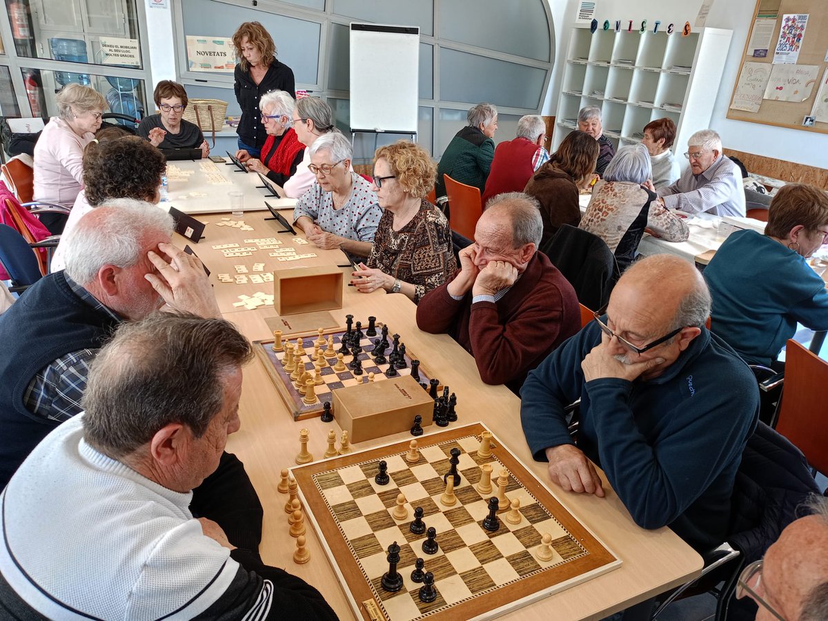 Ajuntament l'Aldea tweet media