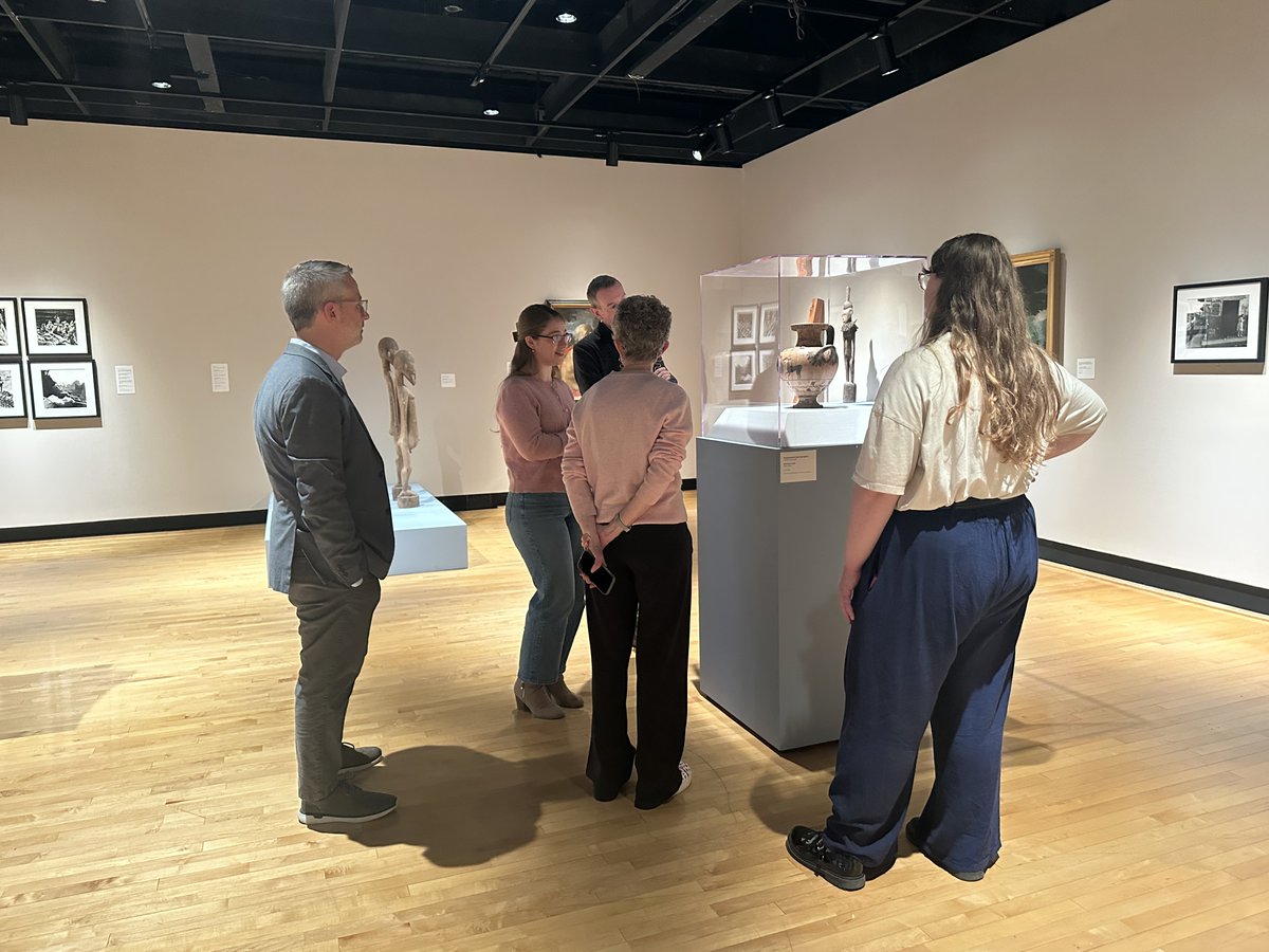 UMD Art Gallery tweet media