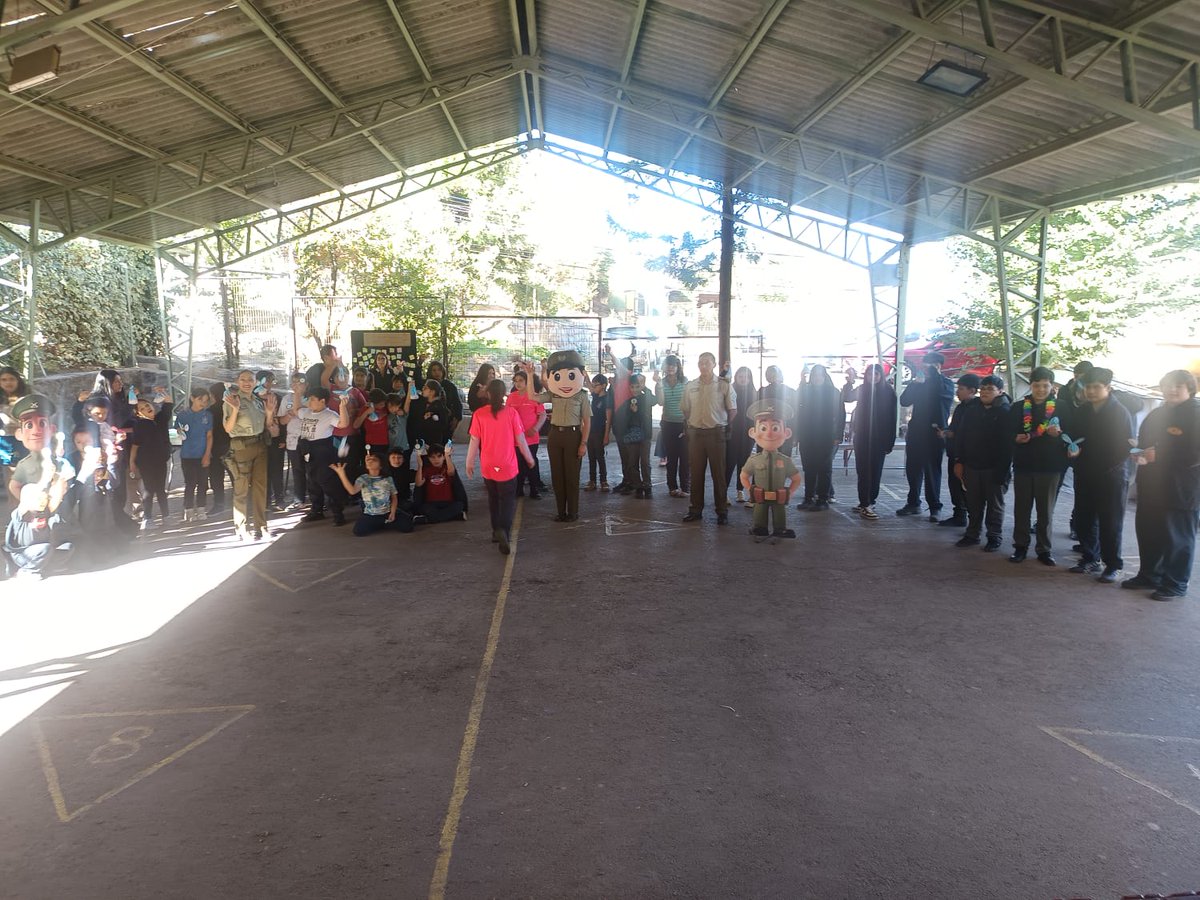 Prefectura Santiago Andes tweet media