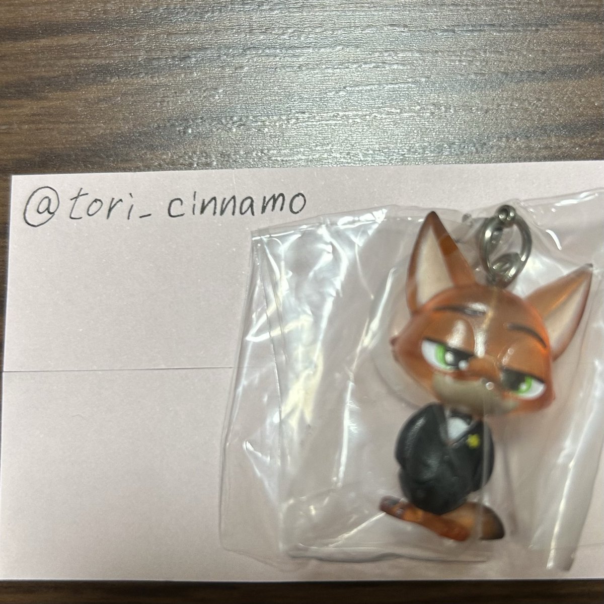 D . @ 取引 tweet media