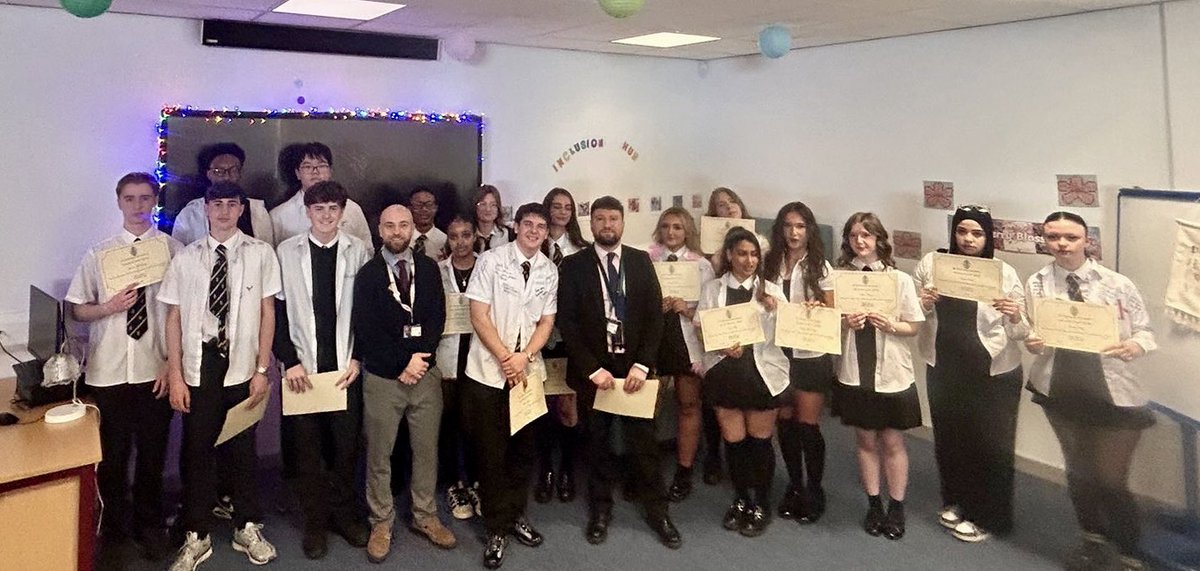 MrsQuinn tweet media