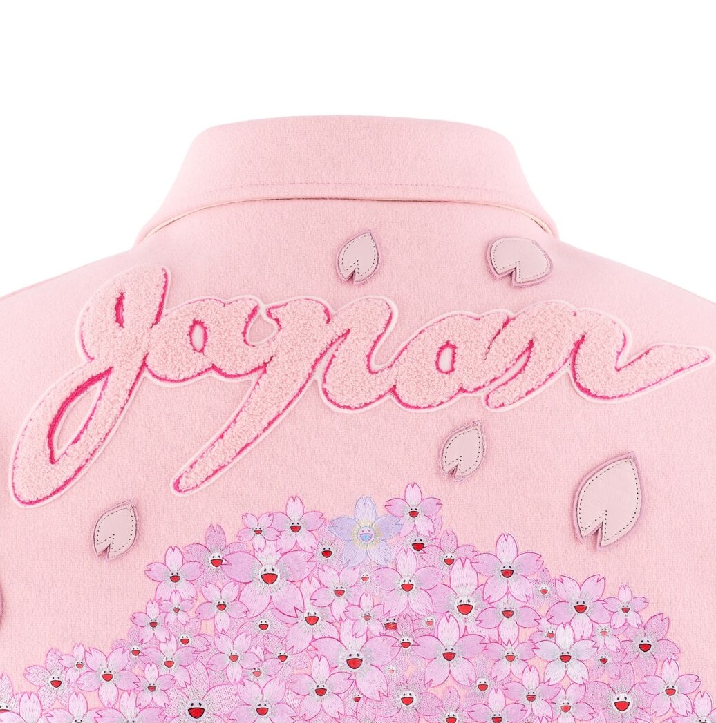 JustFreshKicks tweet media