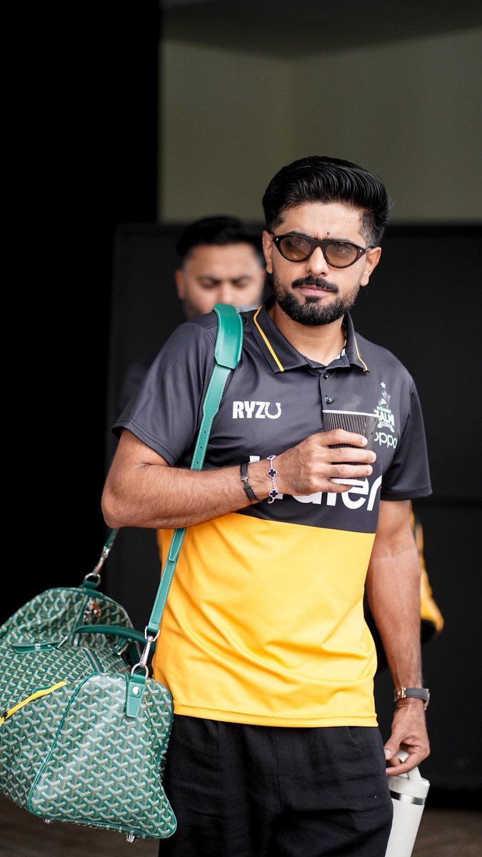 ayeza 𓍼ོ tweet media