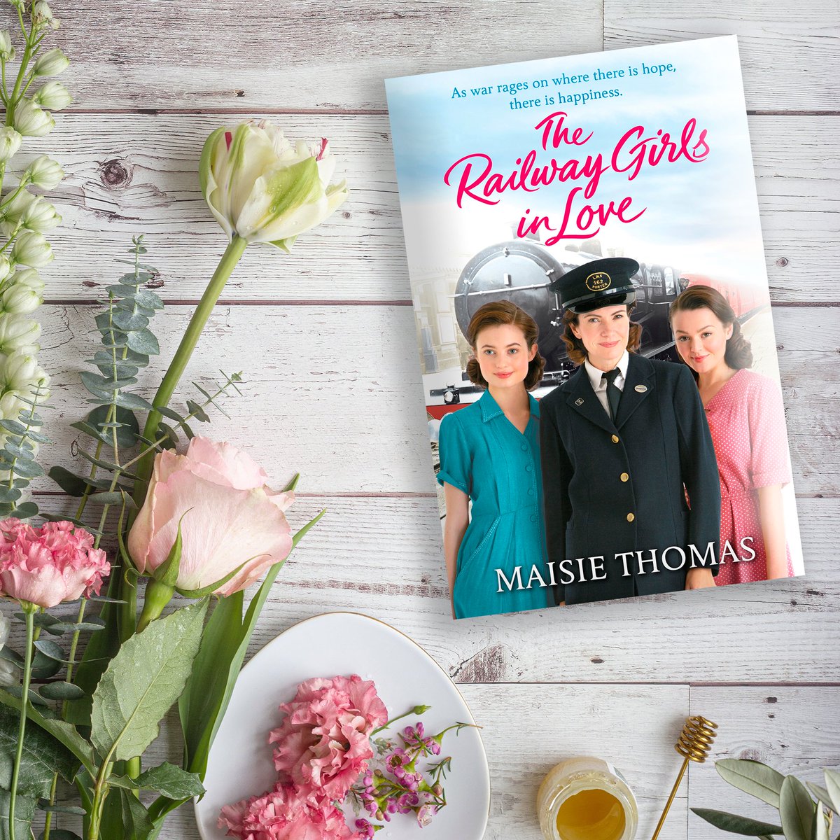 SusannaBavin's tweet image. A common misconception about traditionally published #authors is that we choose their own #bookcovers, but guess what - it doesn't necessarily work that way. Take a look at my blog, where I'm sharing my own experience. susannabavin.co.uk/blog.html?post… #writingadvice #writingcommunity