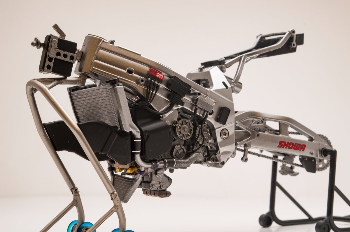 Scale Moto tweet media