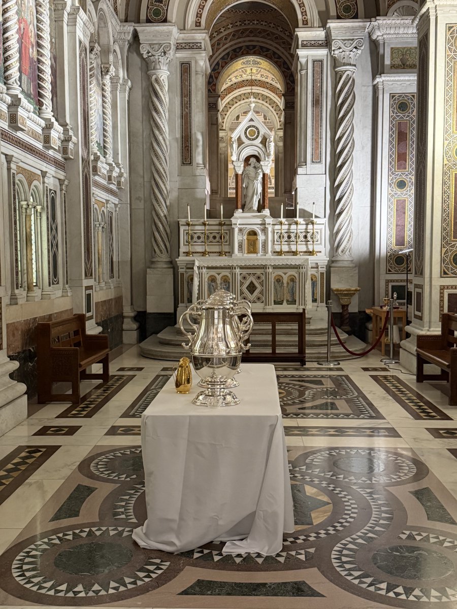 Cathedral Basilica of Saint Louis tweet media