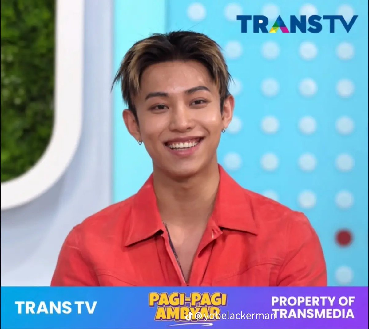 sanja ✨ tweet media