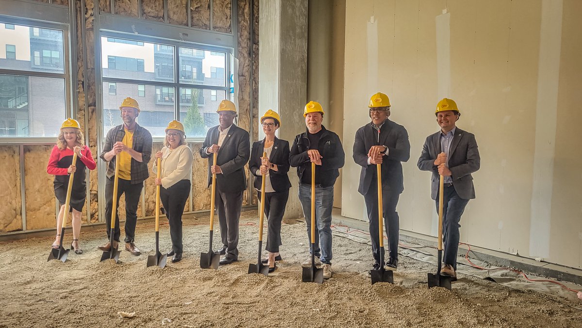 @NECorrections tweet media